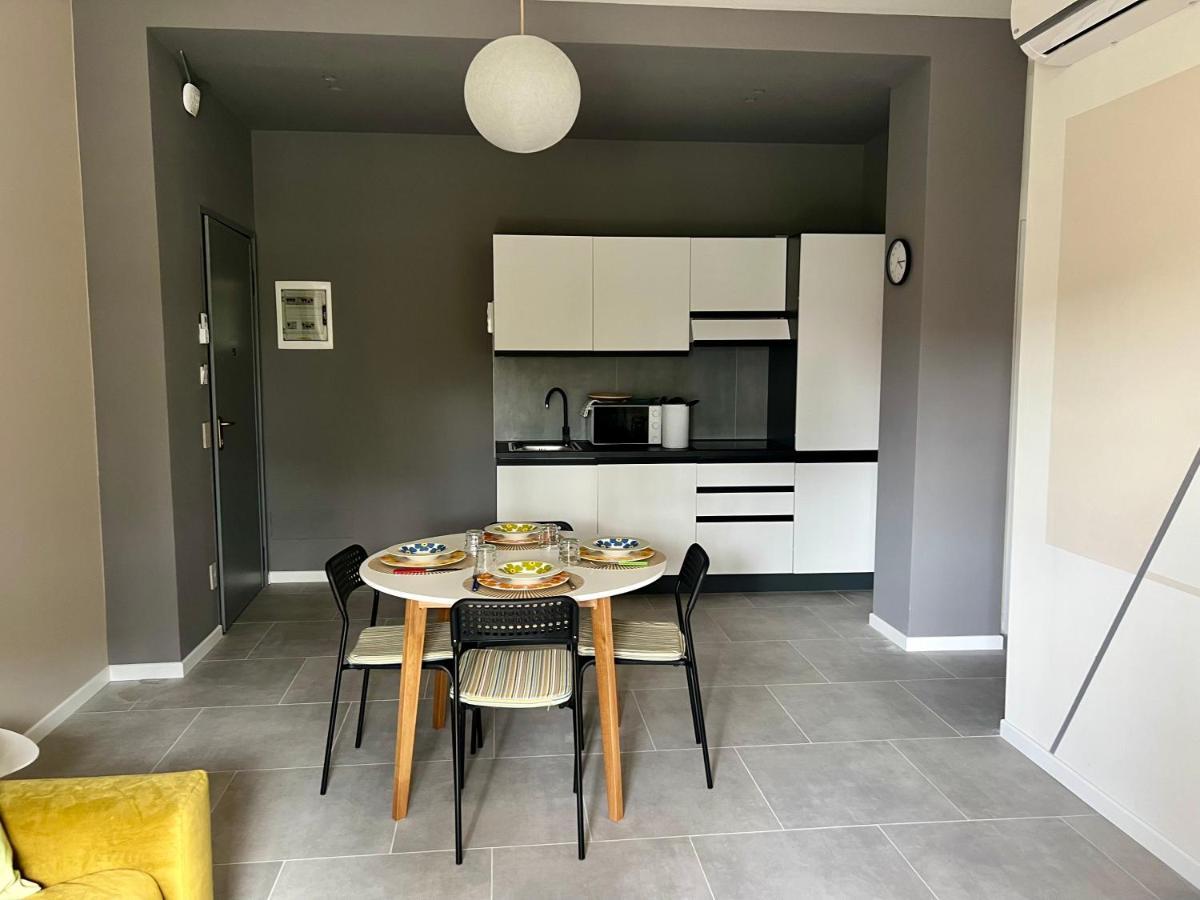 Rosa Di Apartamento