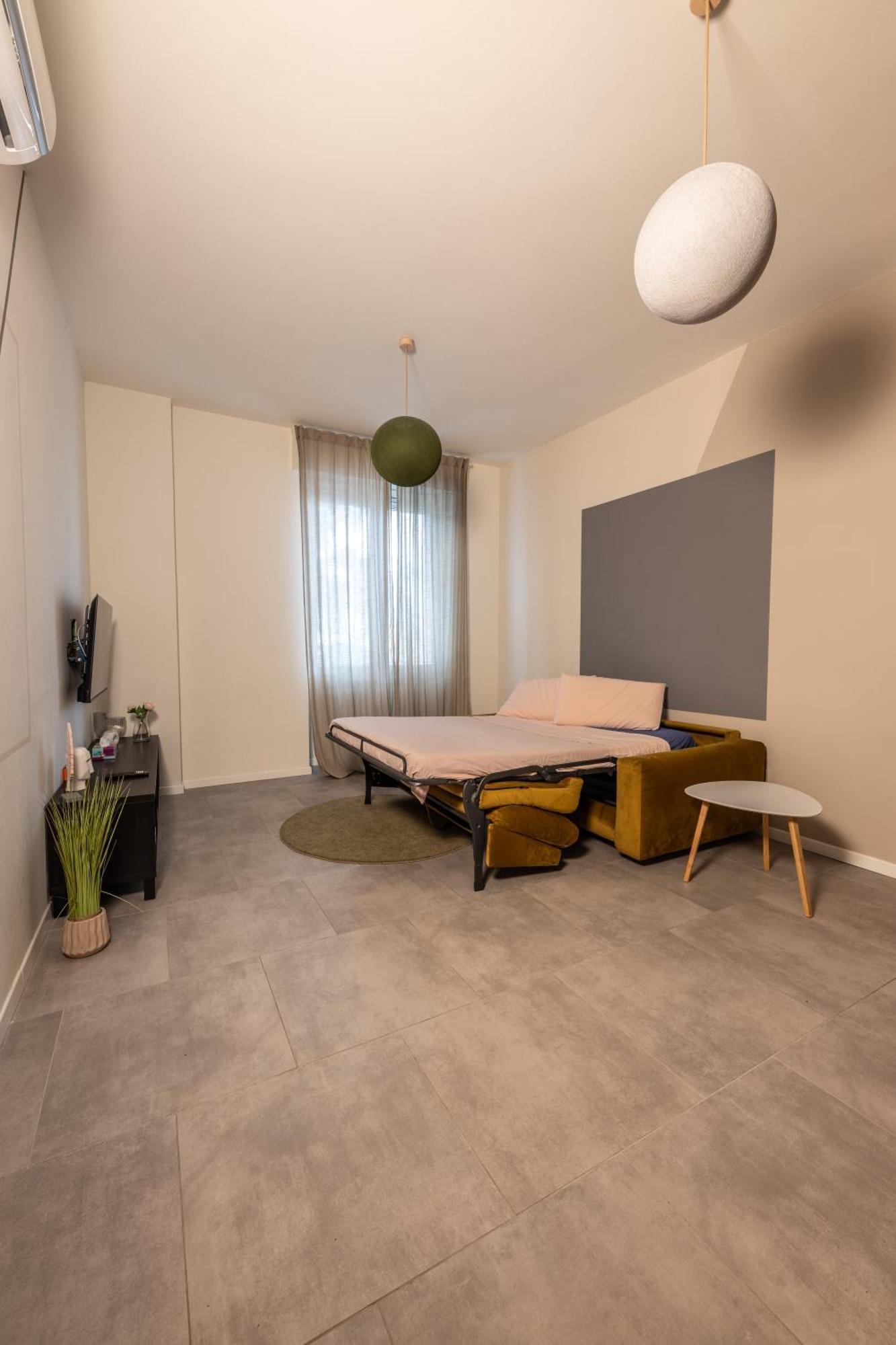 Rosa Di Apartemen *
